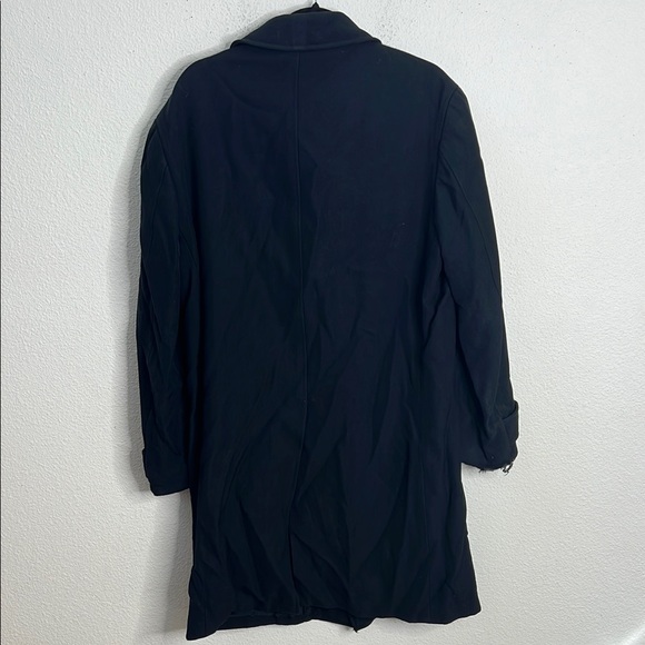 Versace Classic Black Men's Coat size XL (frayed sleeve) - Picture 6 of 9